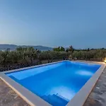 Island Getaway - Heritage House * Mirca (Brac)