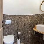 Island Getaway - Heritage House