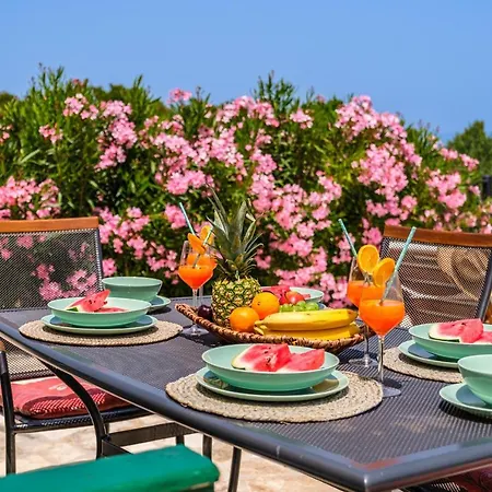 Holiday home Island Getaway - Heritage House Mirca (Brac)